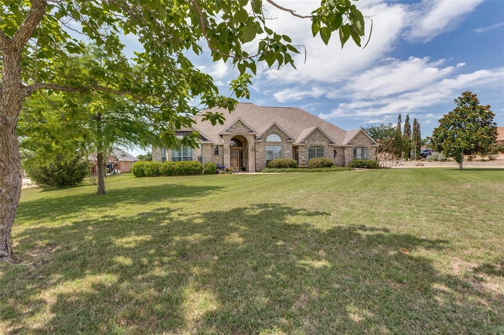 2640 Skinner Rd, Midlothian, TX 76065