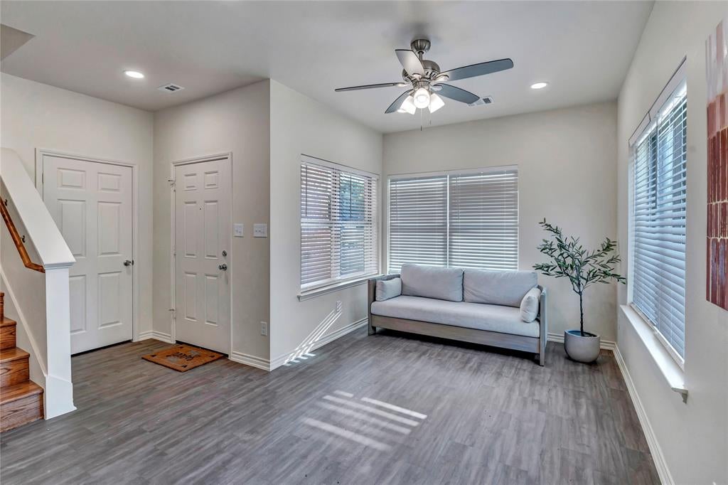 1716 Galveston Ave, Fort Worth, TX 76110 photo