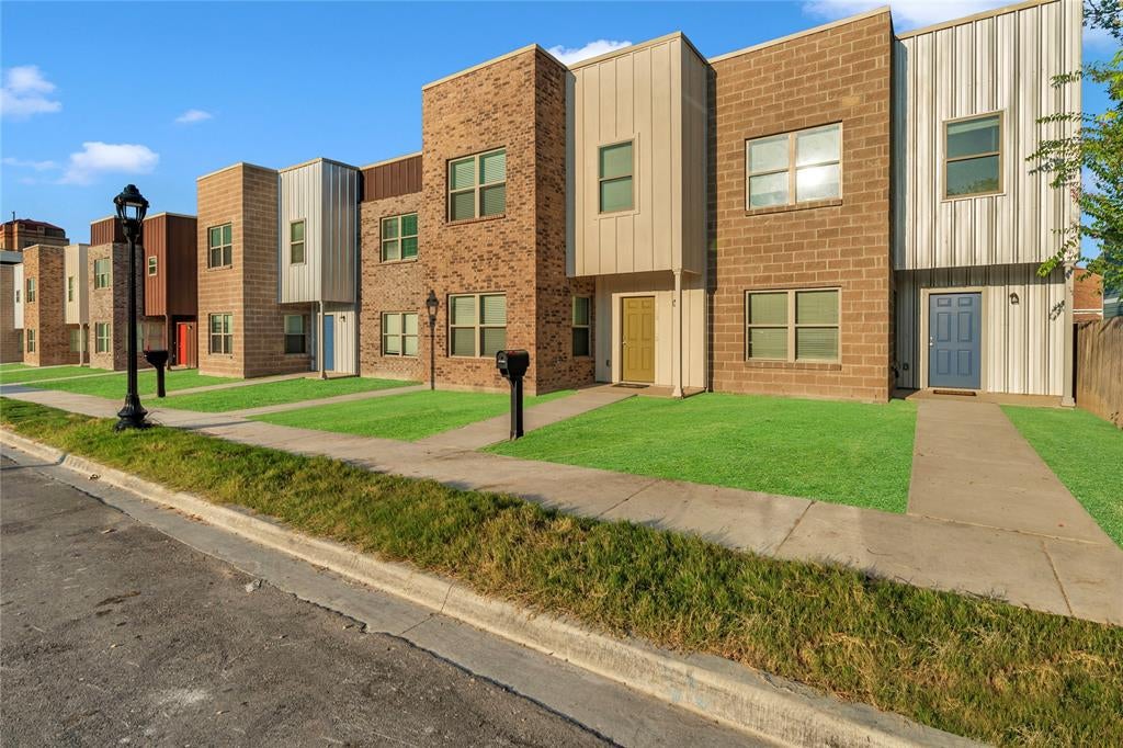 1716 Galveston Ave, Fort Worth, TX 76110 photo