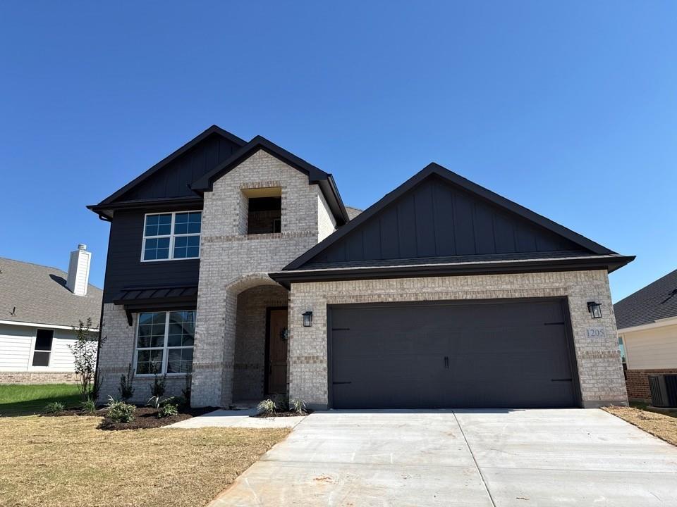 1205 Colca Dr, Springtown, TX 76082