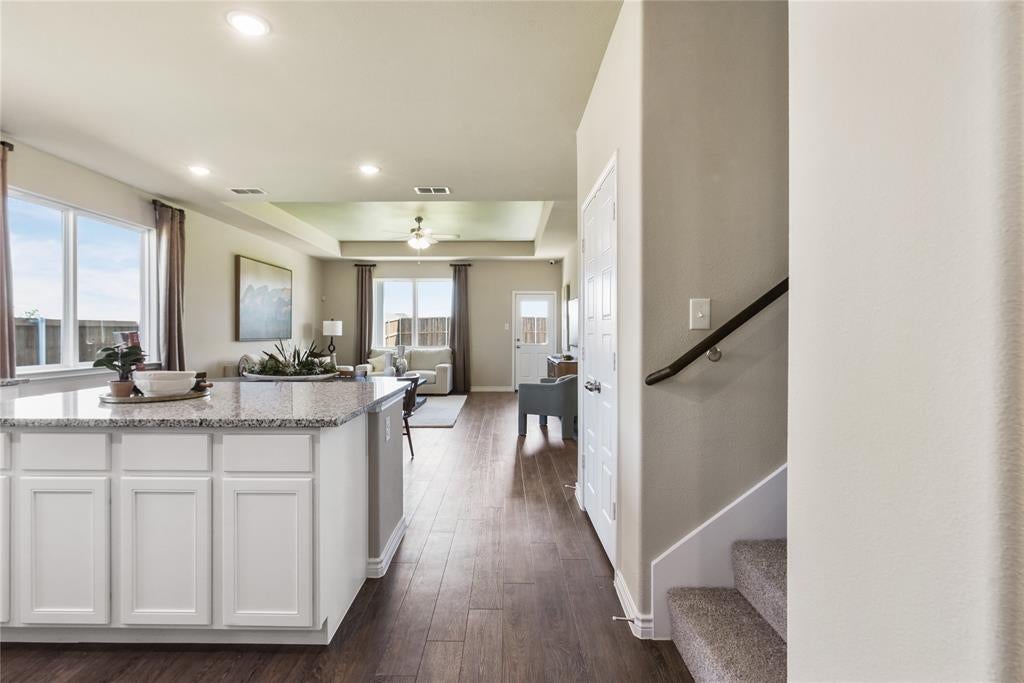 3142 Manchester Dr, Cleburne, TX 76033 photo