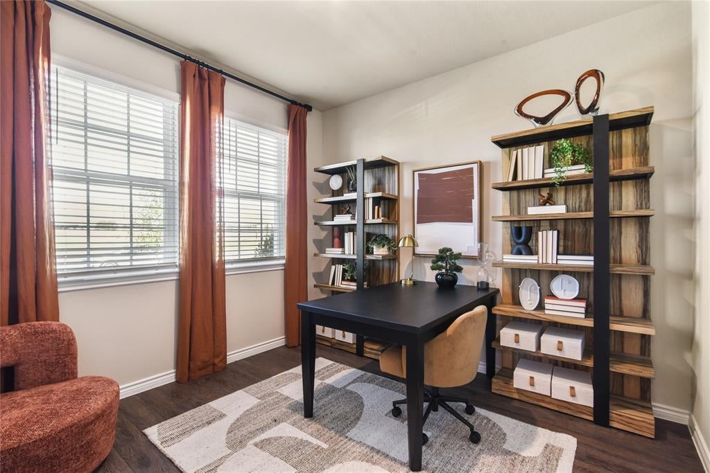 3142 Manchester Dr, Cleburne, TX 76033 photo