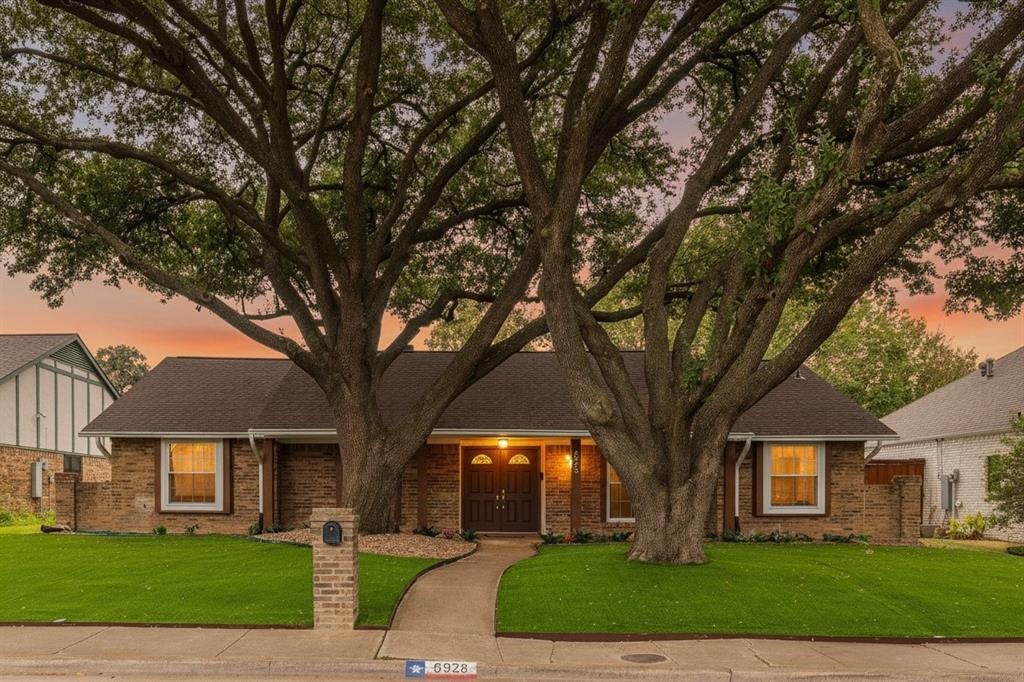6928 Mill Falls Dr, Dallas, TX 75248