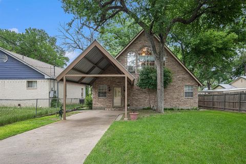 Single Family Residence in Weatherford TX 1139 E Lake Drive.jpg