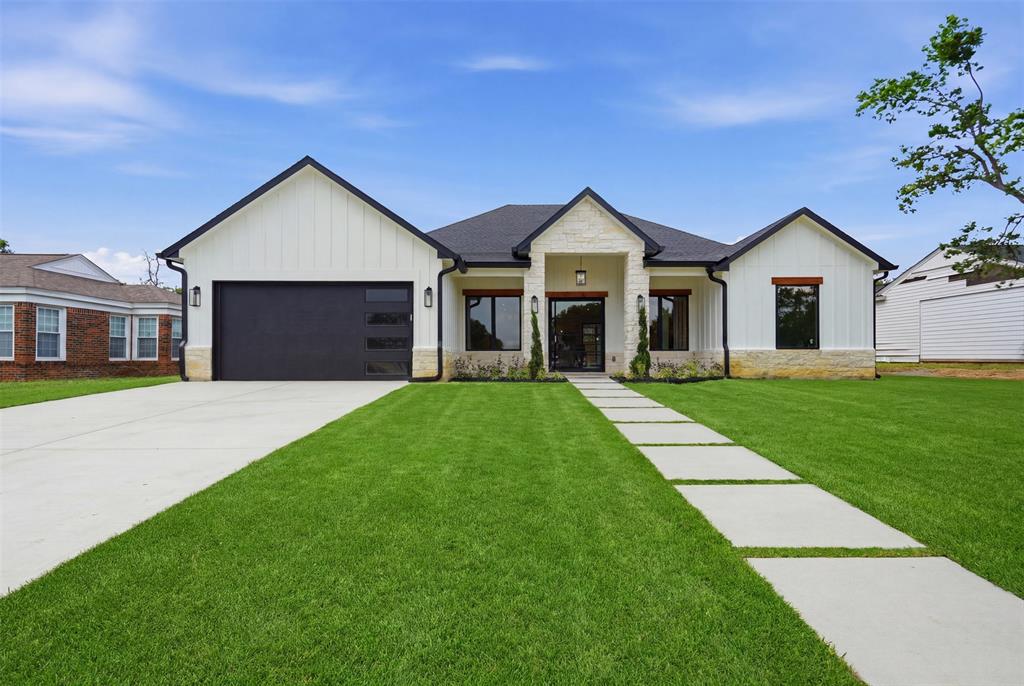 6404 Camp Bowie Blvd, Fort Worth, TX 76116