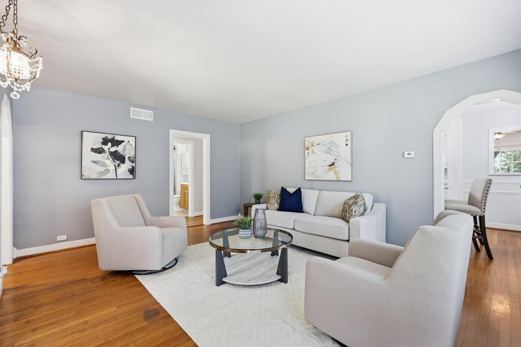 415 S Britain Rd, Irving, TX 75060 photo