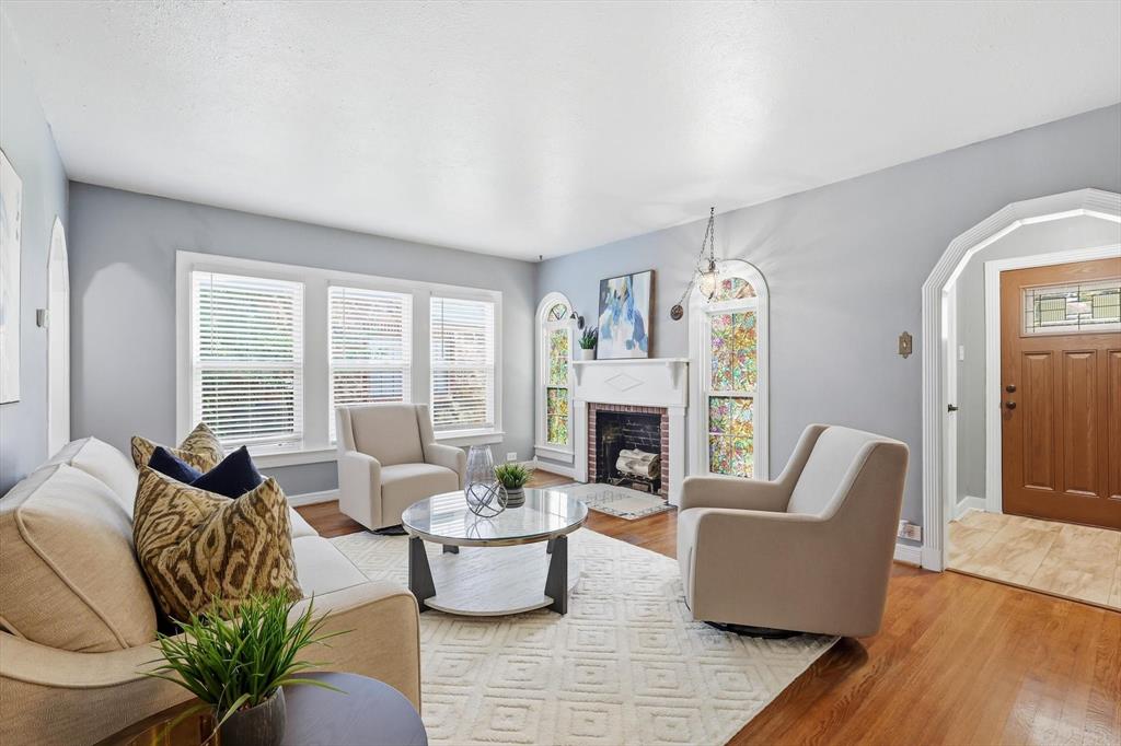 415 S Britain Rd, Irving, TX 75060 photo