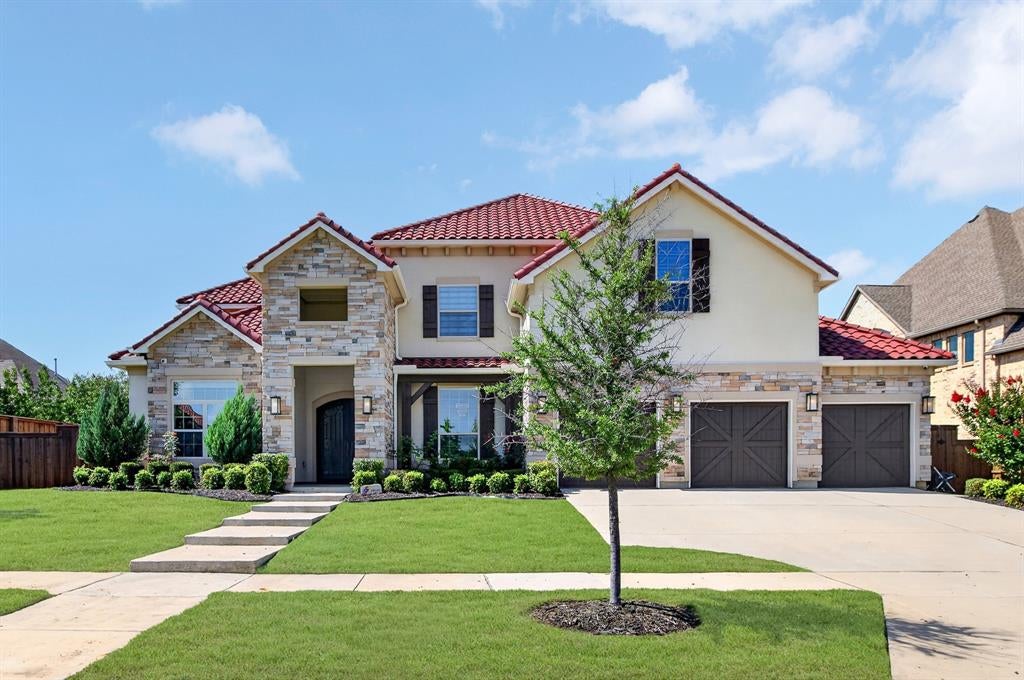 689 Dancing Water Dr, Frisco, TX 75036