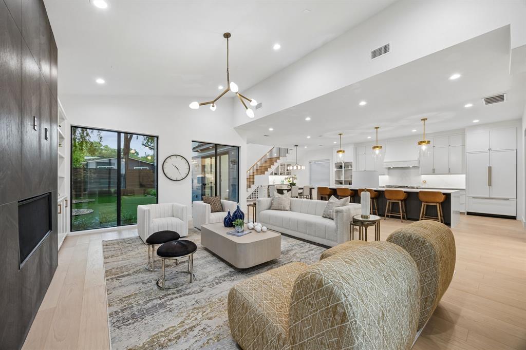 4311 Merrell Rd, Dallas, TX 75229 photo