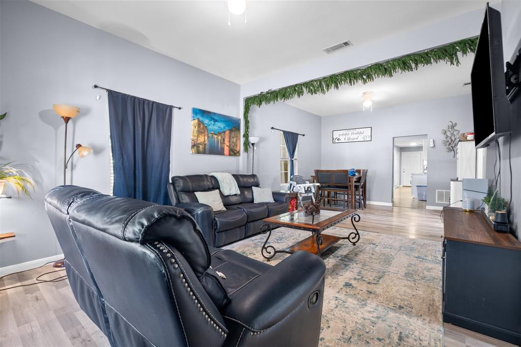 2421 Langston St, Fort Worth, TX 76105 photo