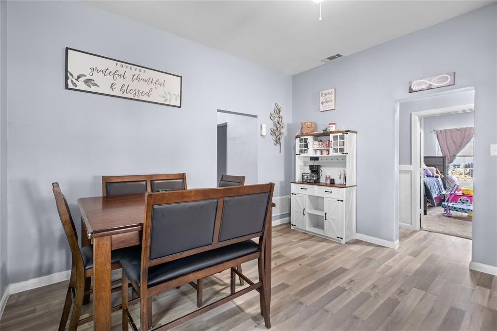 2421 Langston St, Fort Worth, TX 76105 photo