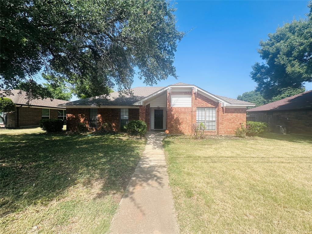 208 S Malone Rd, Allen, TX 75002 photo