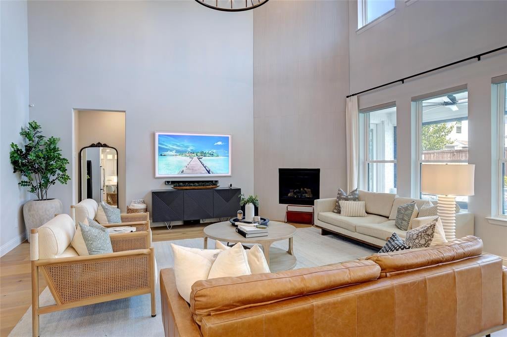12802 Dust Commander Ct, Frisco, TX 75035 photo