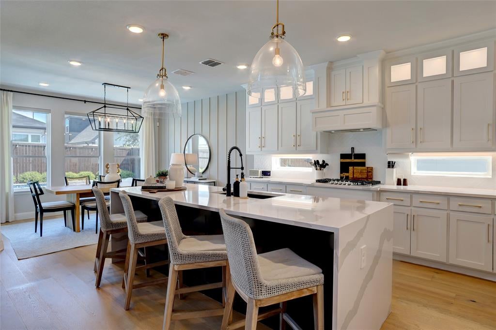 12802 Dust Commander Ct, Frisco, TX 75035 photo