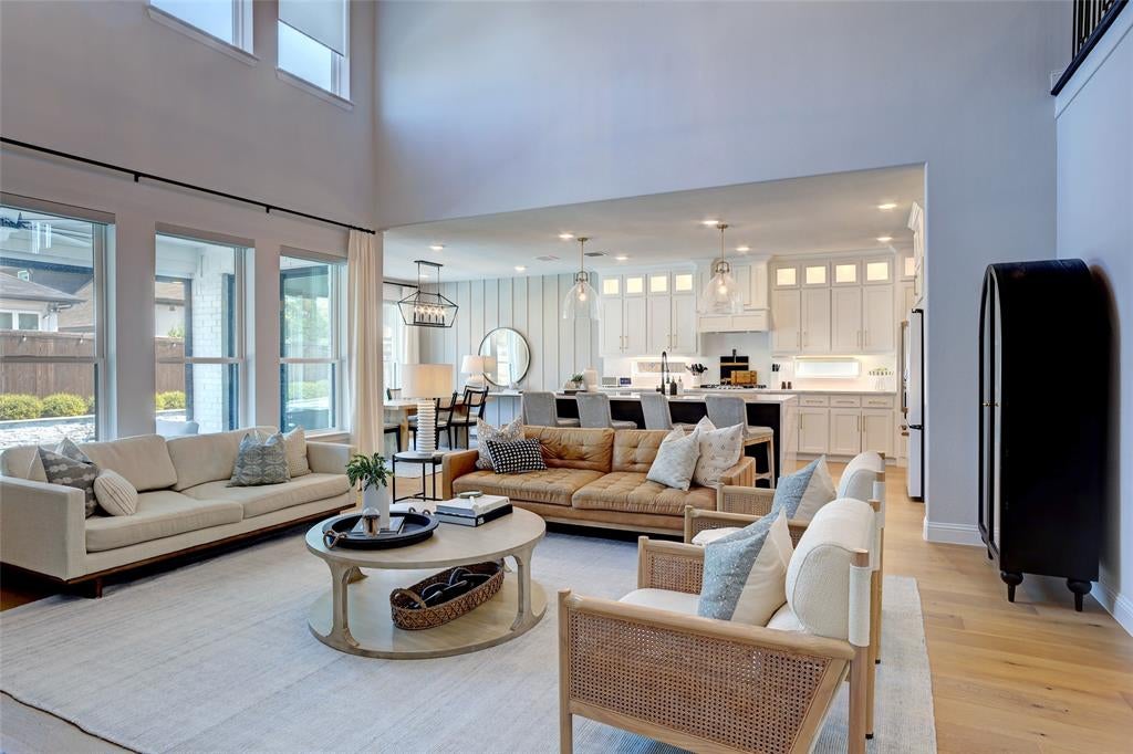 12802 Dust Commander Ct, Frisco, TX 75035 photo
