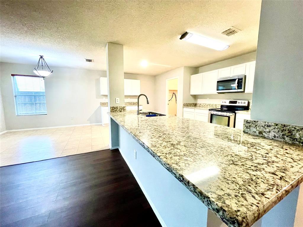2800 Gold Hill Dr, Wylie, TX 75098 photo