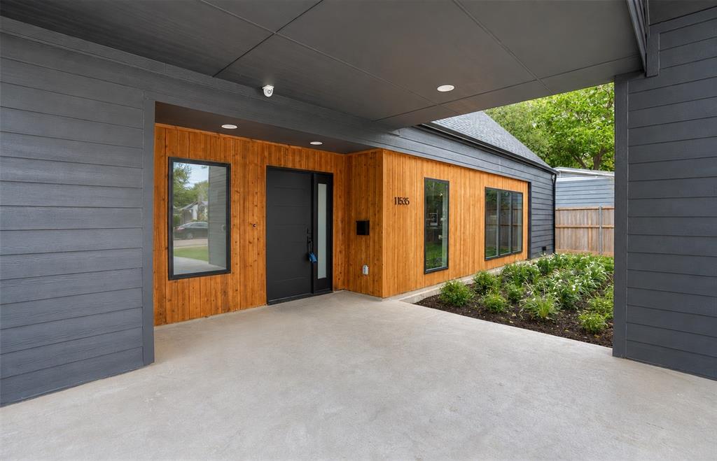 11535 Strand St, Dallas, TX 75218 photo
