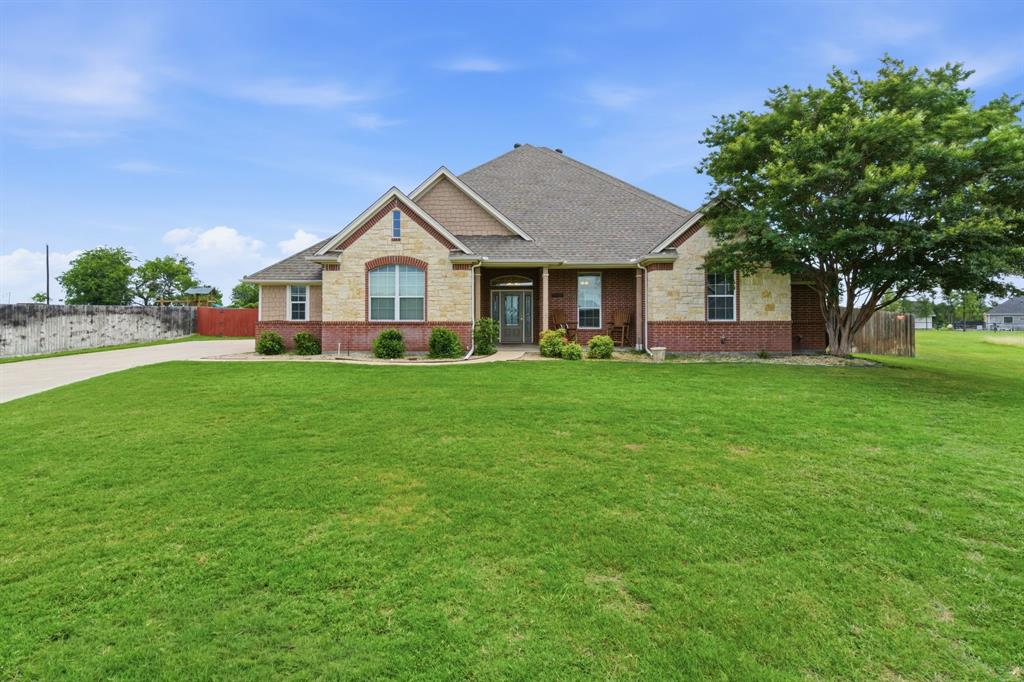 813 Blue Quail Dr, Weatherford, TX 76087