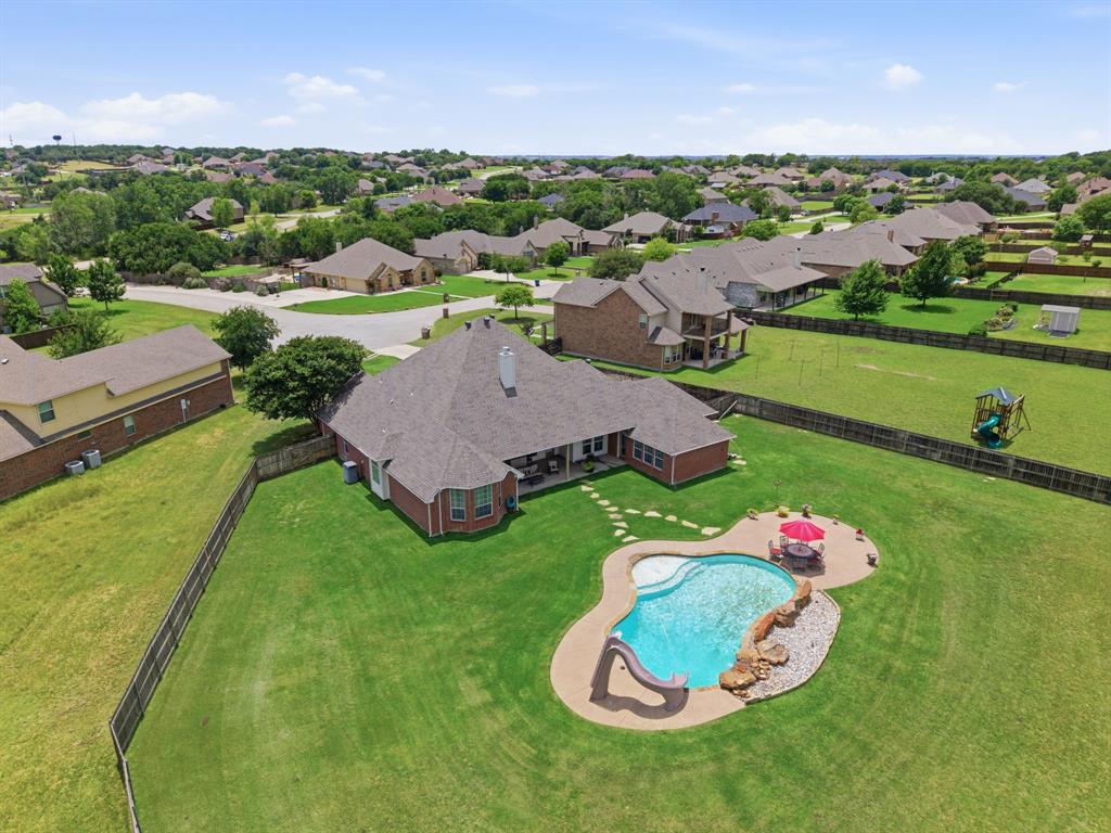 813 Blue Quail Dr, Weatherford, TX 76087 photo