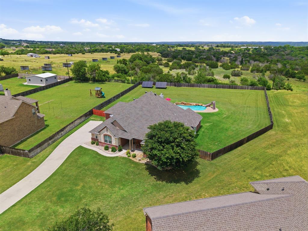 813 Blue Quail Dr, Weatherford, TX 76087 photo