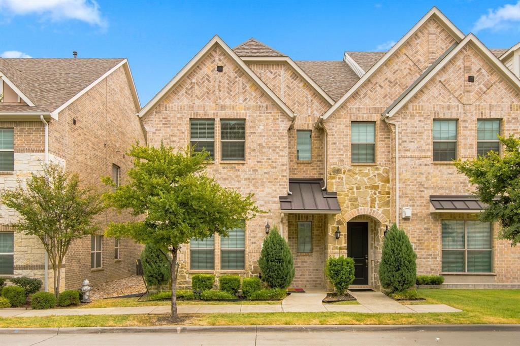 303 Ferndale St, Lewisville, TX 75056