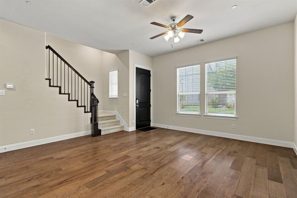 303 Ferndale St, Lewisville, TX 75056 photo