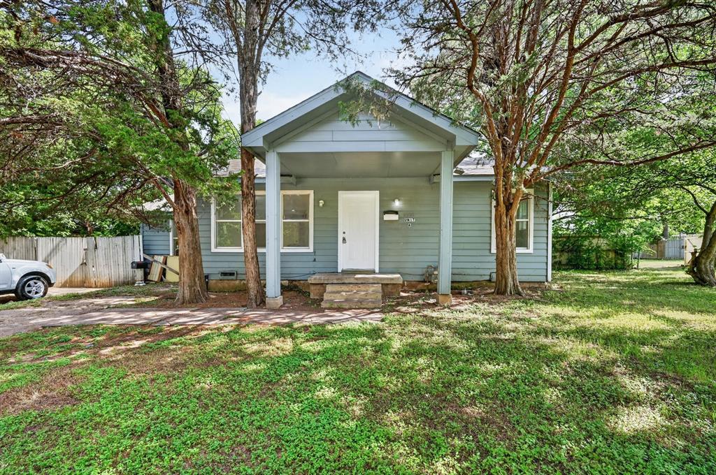 8323 Lapanto Ln, Dallas, TX 75227