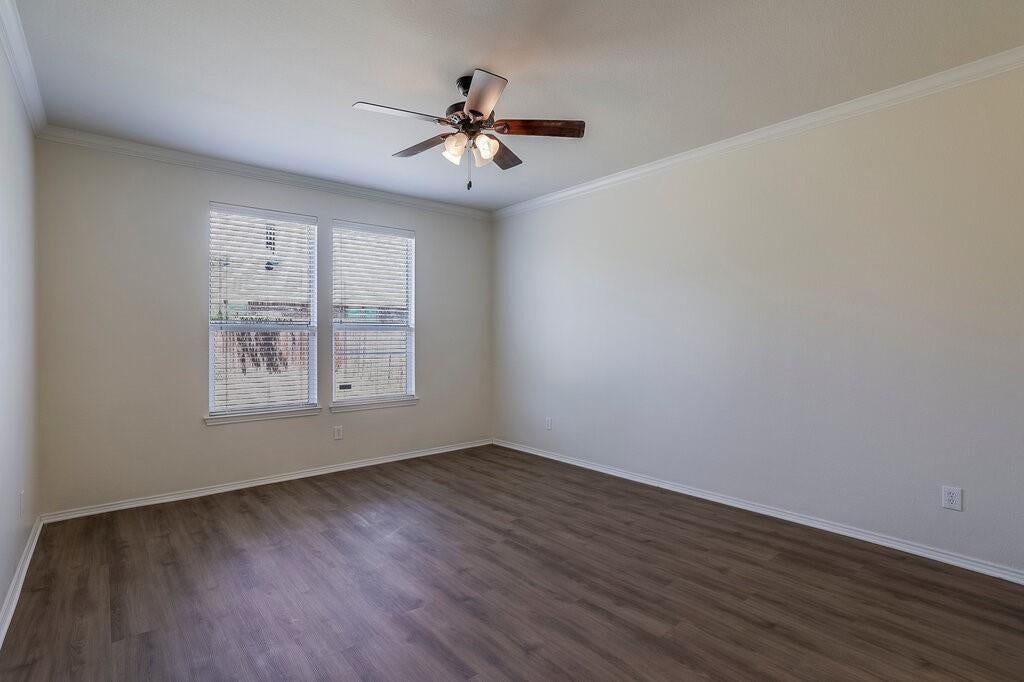 807 Bastrop Dr, Arlington, TX 76002 photo