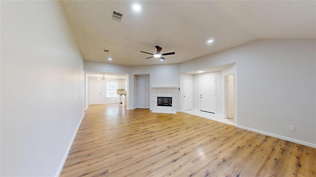 1532 Marion Dr, Dallas, TX 75211 photo