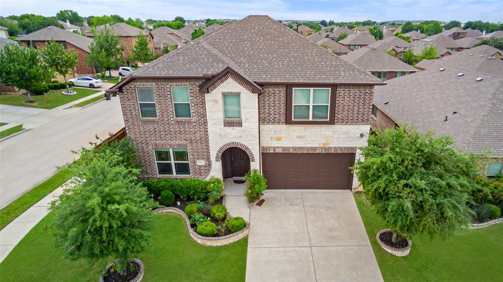 801 Oriel Cir, Fort Worth, TX 76036