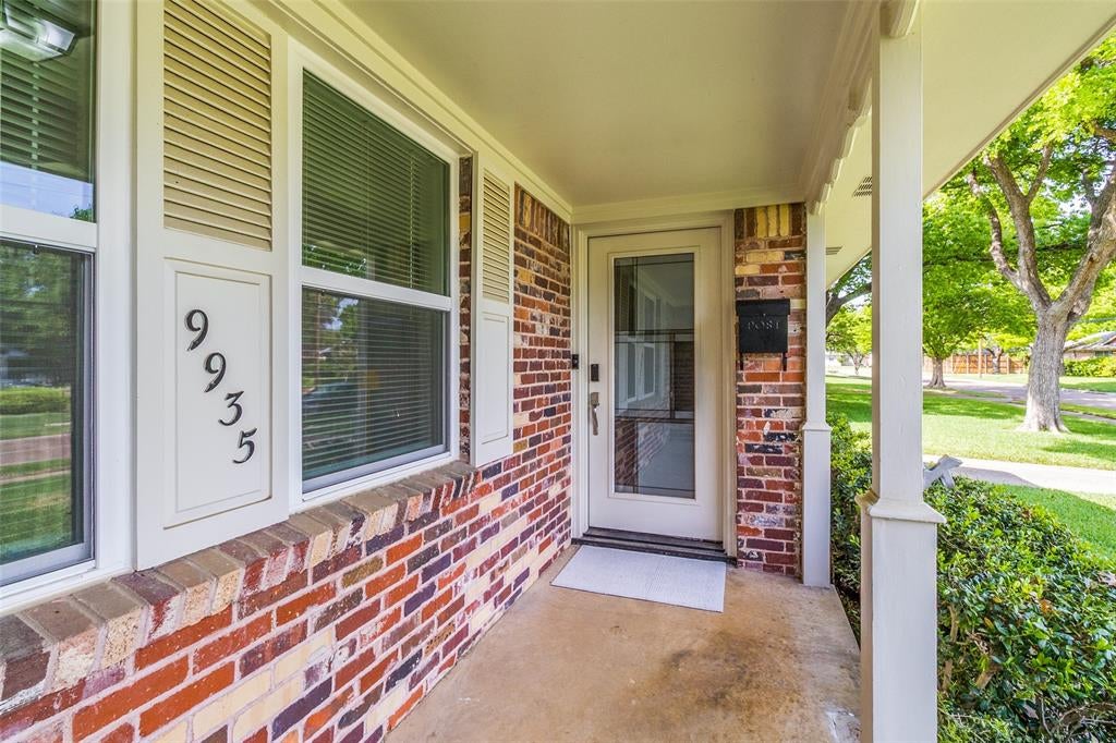 9935 Chippendale Dr, Dallas, TX 75238 photo