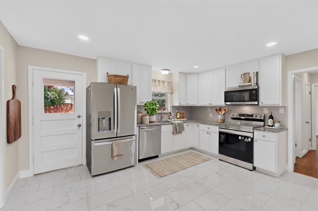 416 Rustic Cir, Richardson, TX 75080