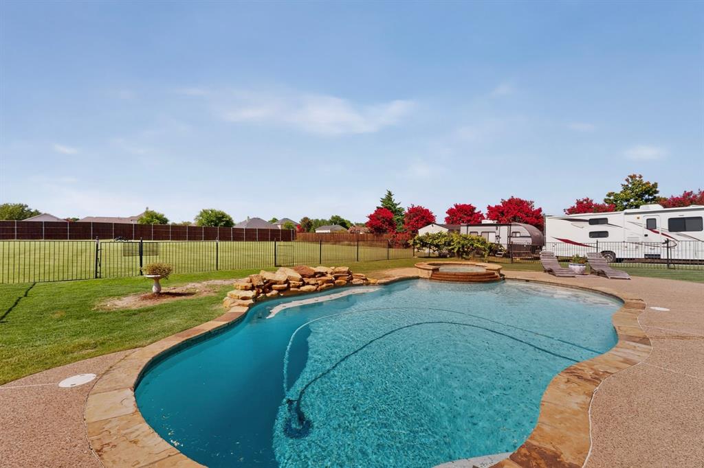 2336 Saddlebrook Ln, Rockwall, TX 75087 photo