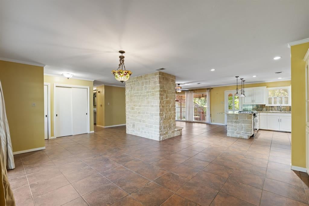 7 Hill Terrace Pl, Cleburne, TX 76033 photo