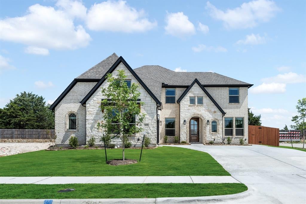 3433 Nightingale Ln, Midlothian, TX 76065