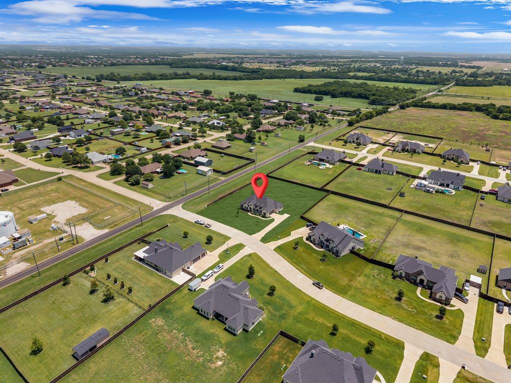 610 Cimarron Meadows Dr, Waxahachie, TX 75167 photo