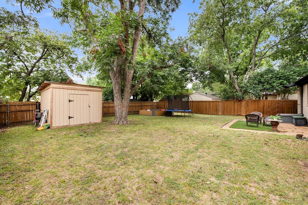 3808 Gaspar Dr, Dallas, TX 75220 photo