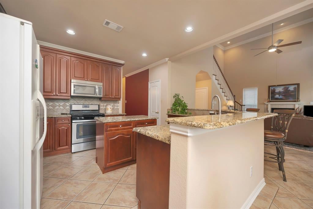 4730 Bayberry St, Flower Mound, TX 75028 photo