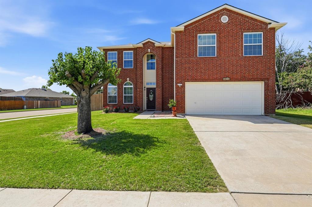 8012 Clear River Ln, Denton, TX 76210 photo