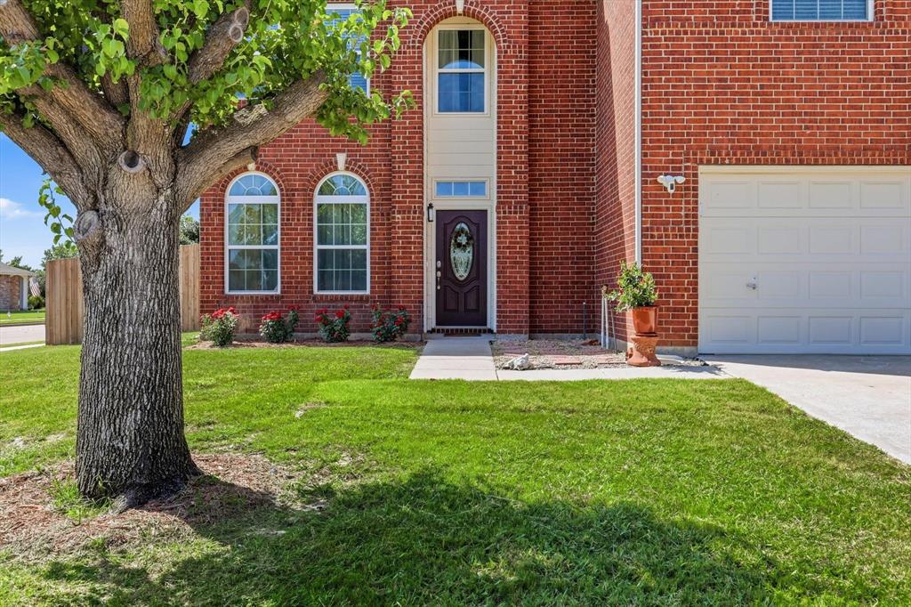 8012 Clear River Ln, Denton, TX 76210 photo