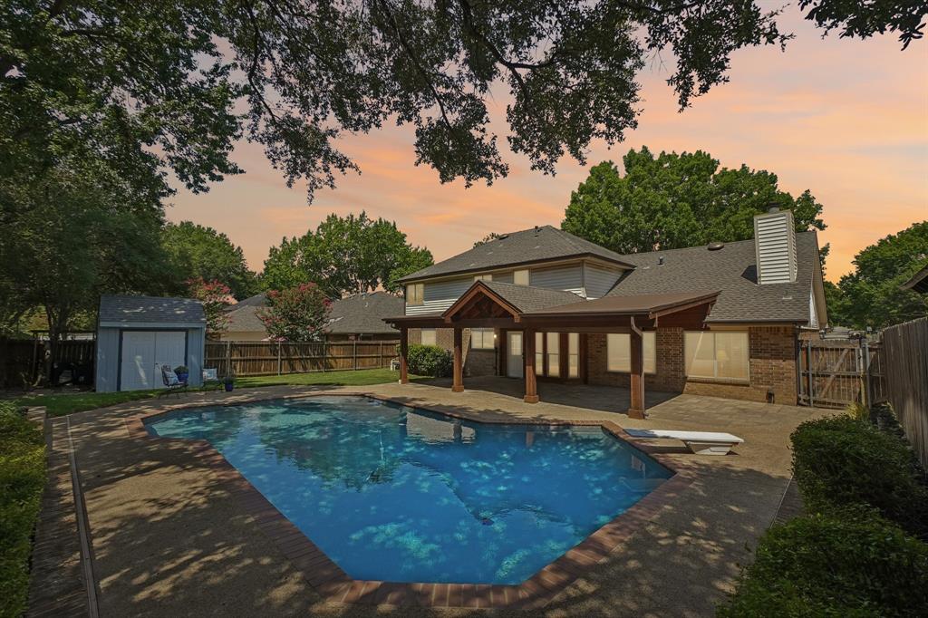 3231 Summerfield Dr, Grapevine, TX 76051