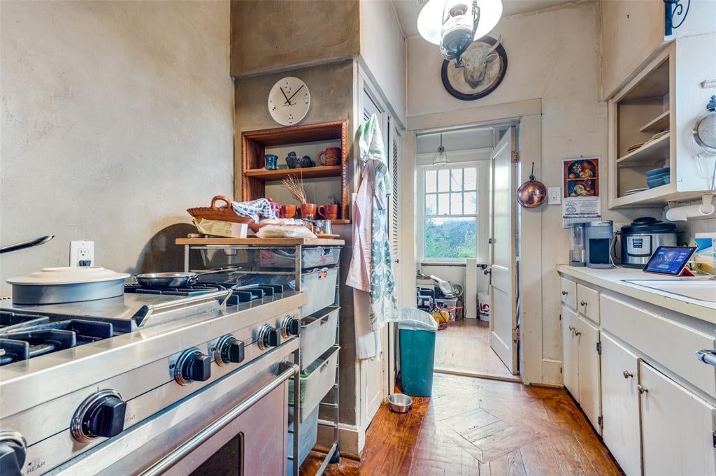 5615 Victor St, Dallas, TX 75214 photo