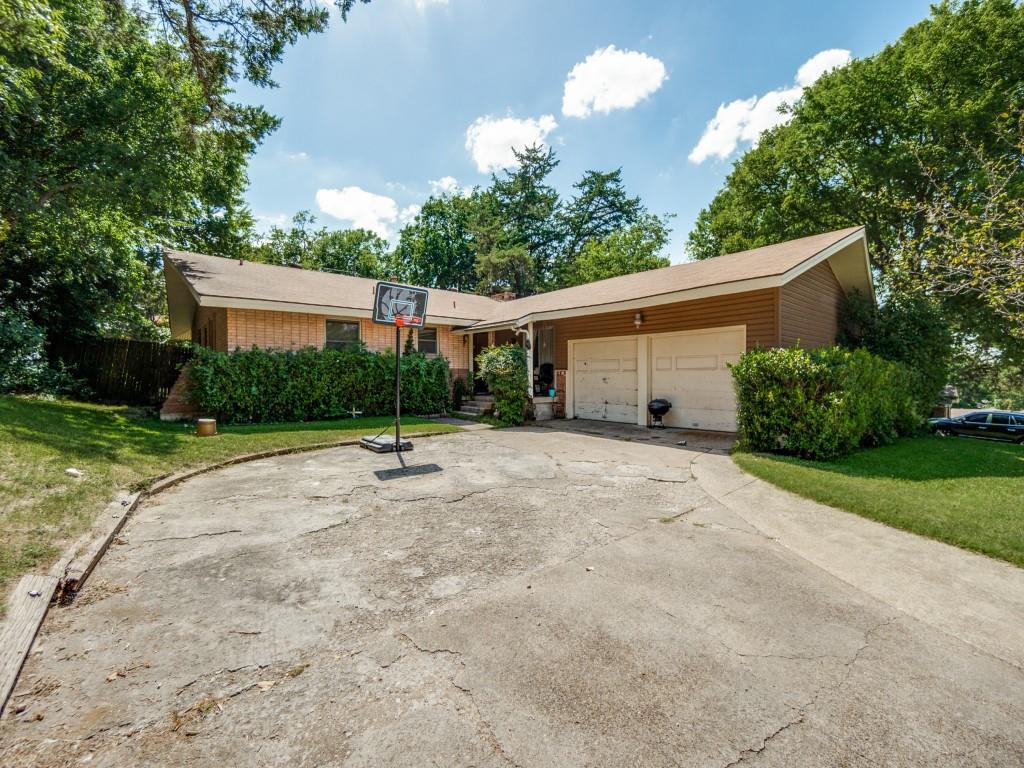 5511 Singing Hills Dr, Dallas, TX 75241