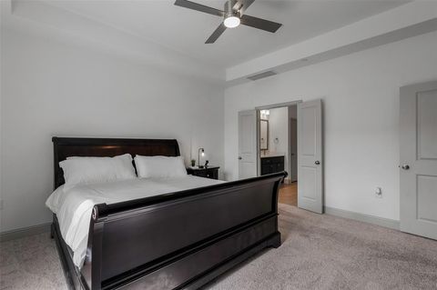 Townhouse in Argyle TX 1048 3rd Street 11.jpg