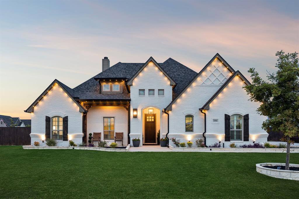 14816 Gentle Dove St, Justin, TX 76247