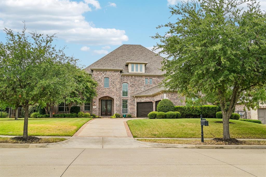 204 Saint Tropez Dr, Southlake, TX 76092