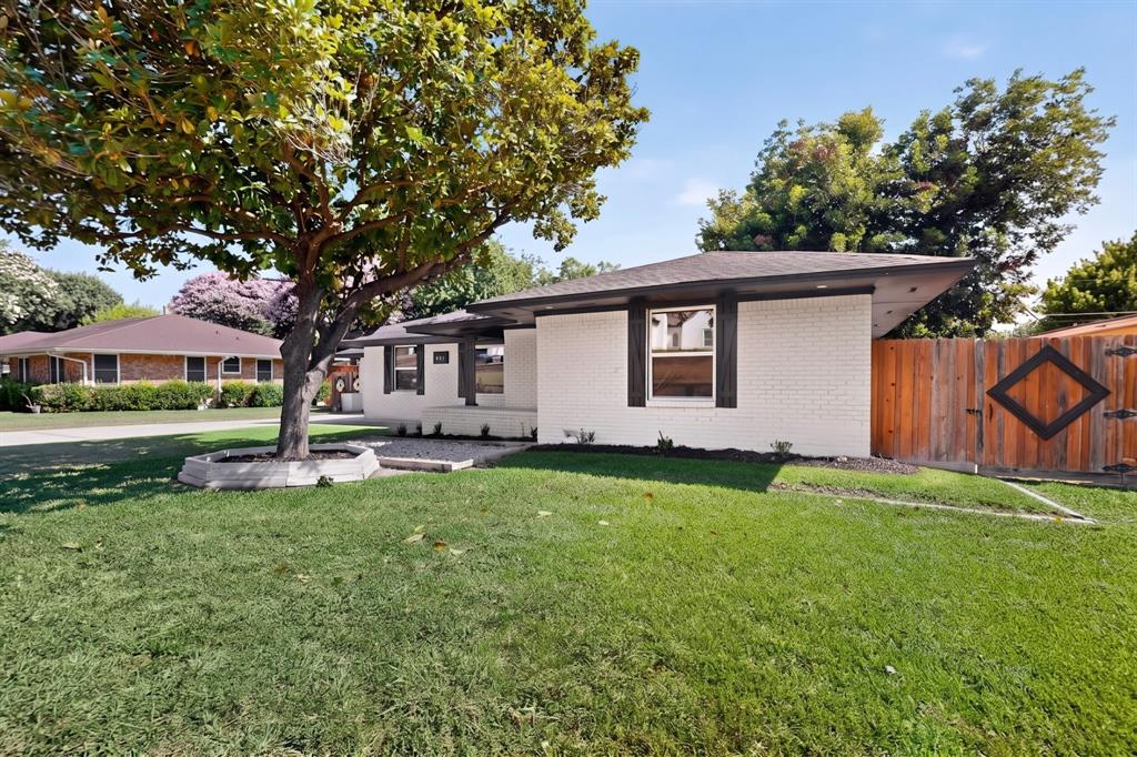 811 Tarryall Dr, Dallas, TX 75224 photo