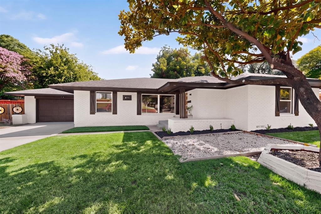 811 Tarryall Dr, Dallas, TX 75224 photo