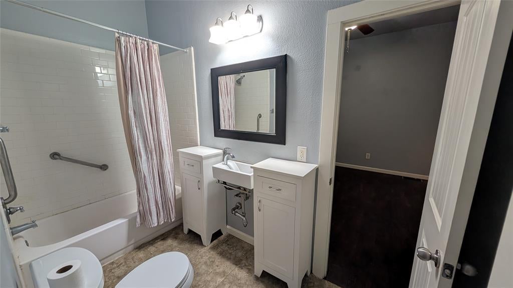 203 Heard Street Street Abbey, Mckinney, TX 75069 photo