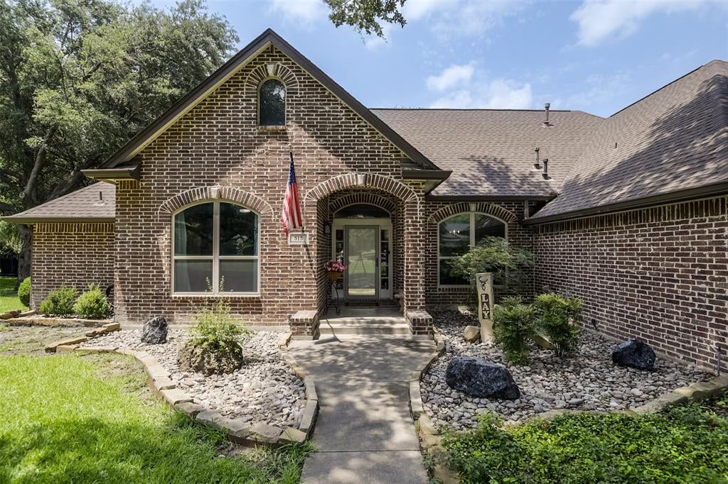 515 Seneca Dr, Waxahachie, TX 75165 photo
